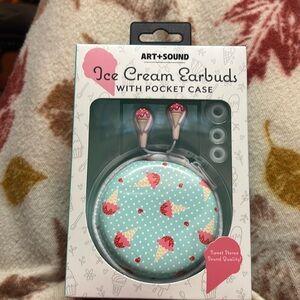 Art + Sound ice cream earbuds with pocket case
